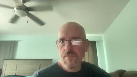 dolins online show from March 15, 9:43 pm