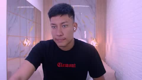 domi online show from March 21, 1:04 pm