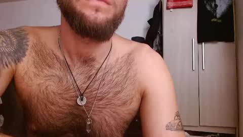Logan - INDEPENDET MODEL online show from June 5, 6:52 am