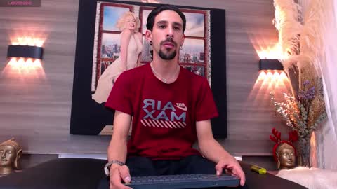 Dominic online show from November 17, 8:12 pm