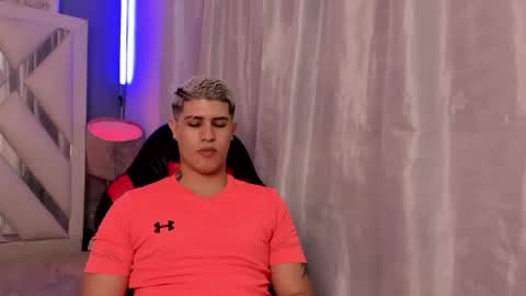 DOMI online show from April 18, 4:14 am