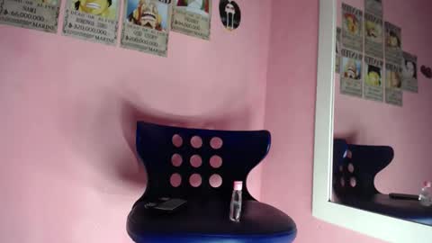 Snapshot of dominic_donnovan chatting on February 5, 10:30 am DOMI online show from February 5, 10:30 am