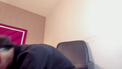 Dominic foox online show from March 17, 1:46 pm