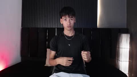 Dominic online show from January 8, 3:34 am