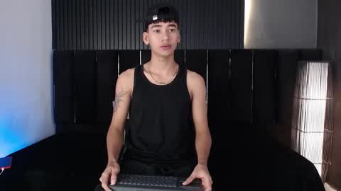 Dominic online show from March 17, 11:07 pm