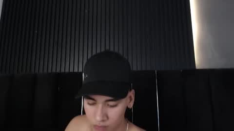 Dominic online show from March 28, 3:07 am