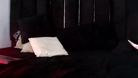 Dominic online show from October 16, 11:46 pm