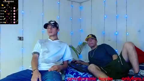 Snapshot of dominic_hanks chatting on January 11, 5:41 am DOMINIC AND ANDREW online show from January 11, 5:41 am