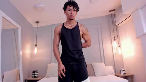 Snapshot of dominick_star chatting on September 16, 4:24 am Dominick Star online show from September 16, 4:24 am