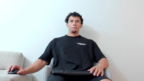 Snapshot of dominick_star chatting on January 27, 3:26 am Dominick Star online show from January 27, 3:26 am