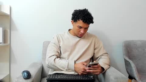 Snapshot of dominick_star chatting on January 31, 3:20 am Dominick Star online show from January 31, 3:20 am