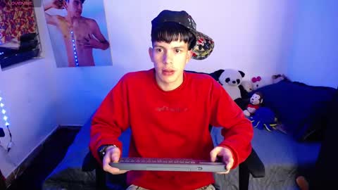 Snapshot of dominicprince chatting on September 22, 12:05 pm DOMINIC PRINCE online show from September 22, 12:05 pm