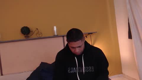 Snapshot of dominikdubois chatting on October 11, 1:48 pm Dominik online show from October 11, 1:48 pm