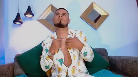 Dominik online show from May 11, 11:35 pm