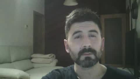 donnie_darkos83 online show from May 14, 9:46 pm
