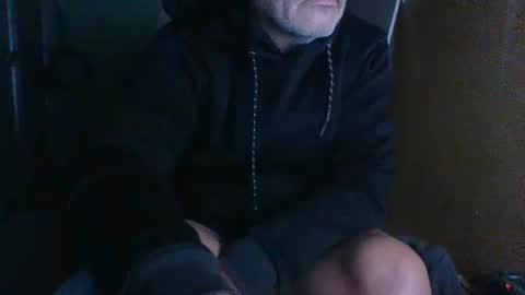 frenchfirefighter online show from November 21, 12:15 pm