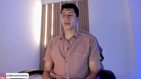 dorian_mystery online show from May 4, 11:39 pm
