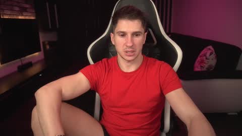 Snapshot of dorianreyes chatting on December 27, 1:00 am Dorian Reyes online show from December 27, 1:00 am