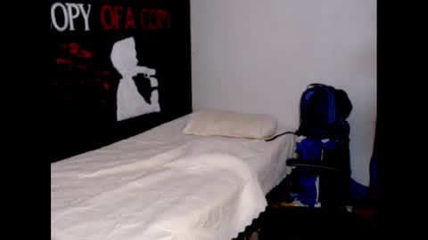 Snapshot of dostoyrodia_34 chatting on February 7, 6:45 pm will online show from February 7, 6:45 pm