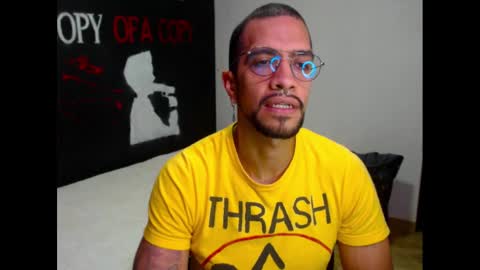 Snapshot of dostoyrodia_34 chatting on March 3, 1:28 am will online show from March 3, 1:28 am