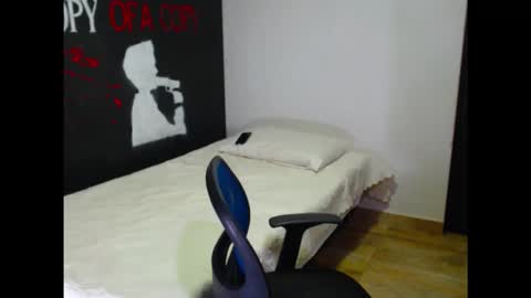 Snapshot of dostoyrodia_34 chatting on October 10, 2:27 am will online show from October 10, 2:27 am