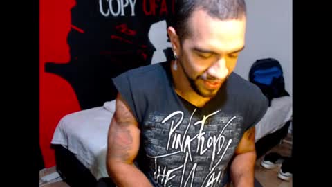 Snapshot of dostoyrodia_34 chatting on March 4, 7:54 pm will online show from March 4, 7:54 pm