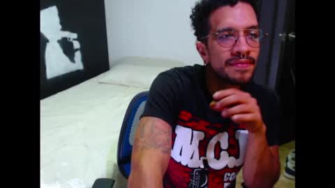 Snapshot of dostoyrodia_34 chatting on October 8, 1:54 am will online show from October 8, 1:54 am