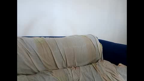 dostrian online show from December 17, 8:32 pm