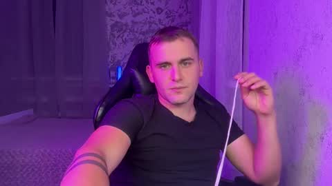 douglas_666 online show from September 10, 8:18 pm