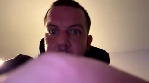 downtowndave48 online show from December 23, 2:20 am