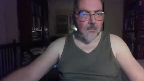 Snapshot of doxoebloke68 chatting on October 19, 7:17 pm doxoebloke68 online show from October 19, 7:17 pm