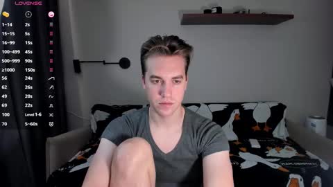 Snapshot of dr_your_dream chatting on November 1, 9:41 pm Mervin online show from November 1, 9:41 pm