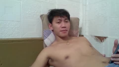 Snapshot of drain_me29 chatting on October 5, 2:48 am drain_me29 online show from October 5, 2:48 am