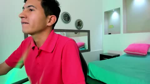 Drake  online show from February 3, 7:41 pm