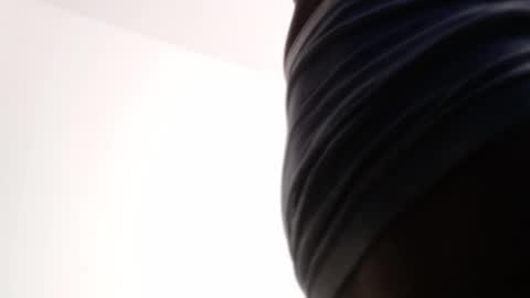 Snapshot of drake_brown_23 chatting on September 19, 4:57 am Drake 23 online show from September 19, 4:57 am