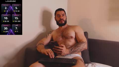 drake_cole11 online show from October 29, 3:20 am