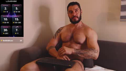 drake_cole11 online show from October 26, 1:07 am