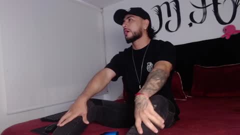Snapshot of drake_jackson11 chatting on December 29, 7:22 pm drake jackson11 online show from December 29, 7:22 pm