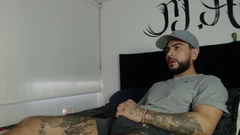 Snapshot of drake_jackson11 chatting on January 9, 5:43 pm drake jackson11 online show from January 9, 5:43 pm