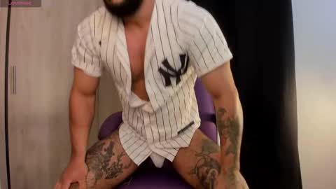 Snapshot of drake_jackson11 chatting on October 10, 11:04 am drake jackson11 online show from October 10, 11:04 am