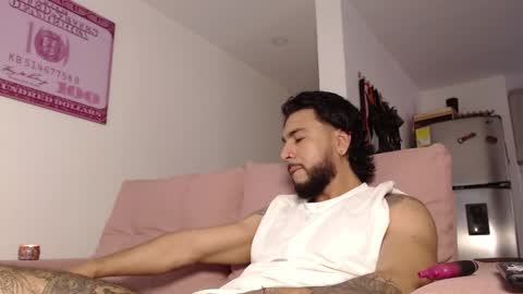 Snapshot of drake_jackson11 chatting on February 3, 5:14 pm drake jackson11 online show from February 3, 5:14 pm