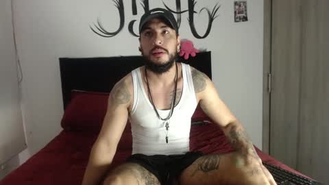Snapshot of drake_jackson11 chatting on December 15, 6:37 pm drake jackson11 online show from December 15, 6:37 pm