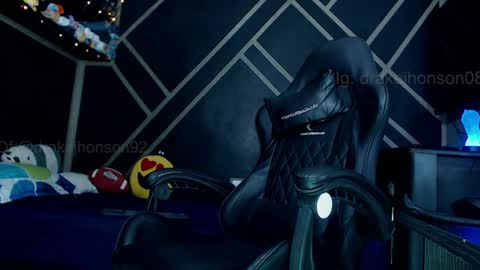 Drake online show from April 2, 3:15 am