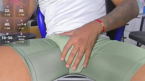 ---Drake--- online show from October 21, 11:07 pm