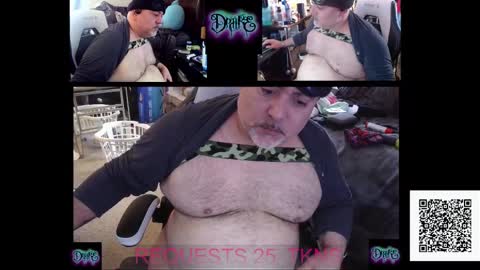 Snapshot of drake_r_darkrose chatting on March 1, 2:55 pm Drake D Vamp aka Drake DarkRose online show from March 1, 2:55 pm