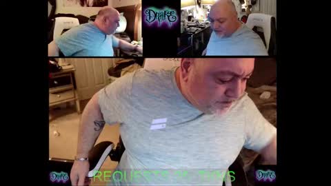 Snapshot of drake_r_darkrose chatting on February 27, 2:52 am Drake D Vamp aka Drake DarkRose online show from February 27, 2:52 am