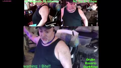 Snapshot of drake_r_darkrose chatting on January 25, 12:38 am Drake D Vamp aka Drake DarkRose online show from January 25, 12:38 am