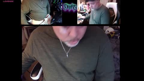 Snapshot of drake_r_darkrose chatting on March 4, 8:13 am Drake D Vamp aka Drake DarkRose online show from March 4, 8:13 am