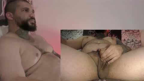 Snapshot of drake_white1 chatting on October 9, 3:55 am drake whitee Independent Model online show from October 9, 3:55 am