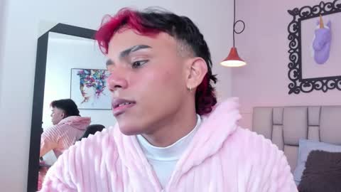 drakemoon_ online show from February 4, 4:29 am